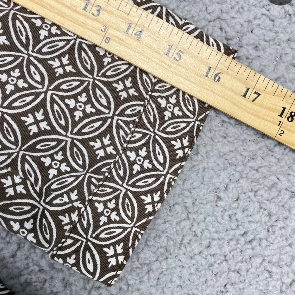 Talbots Cropped Brown Blazer Size 10 circular pattern - Picture 7 of 7